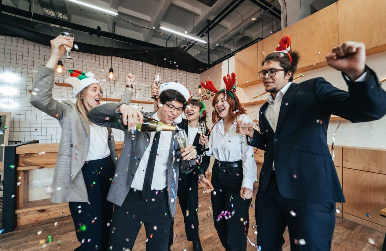 Hire a Magician for Company Party to Wow Your Employees