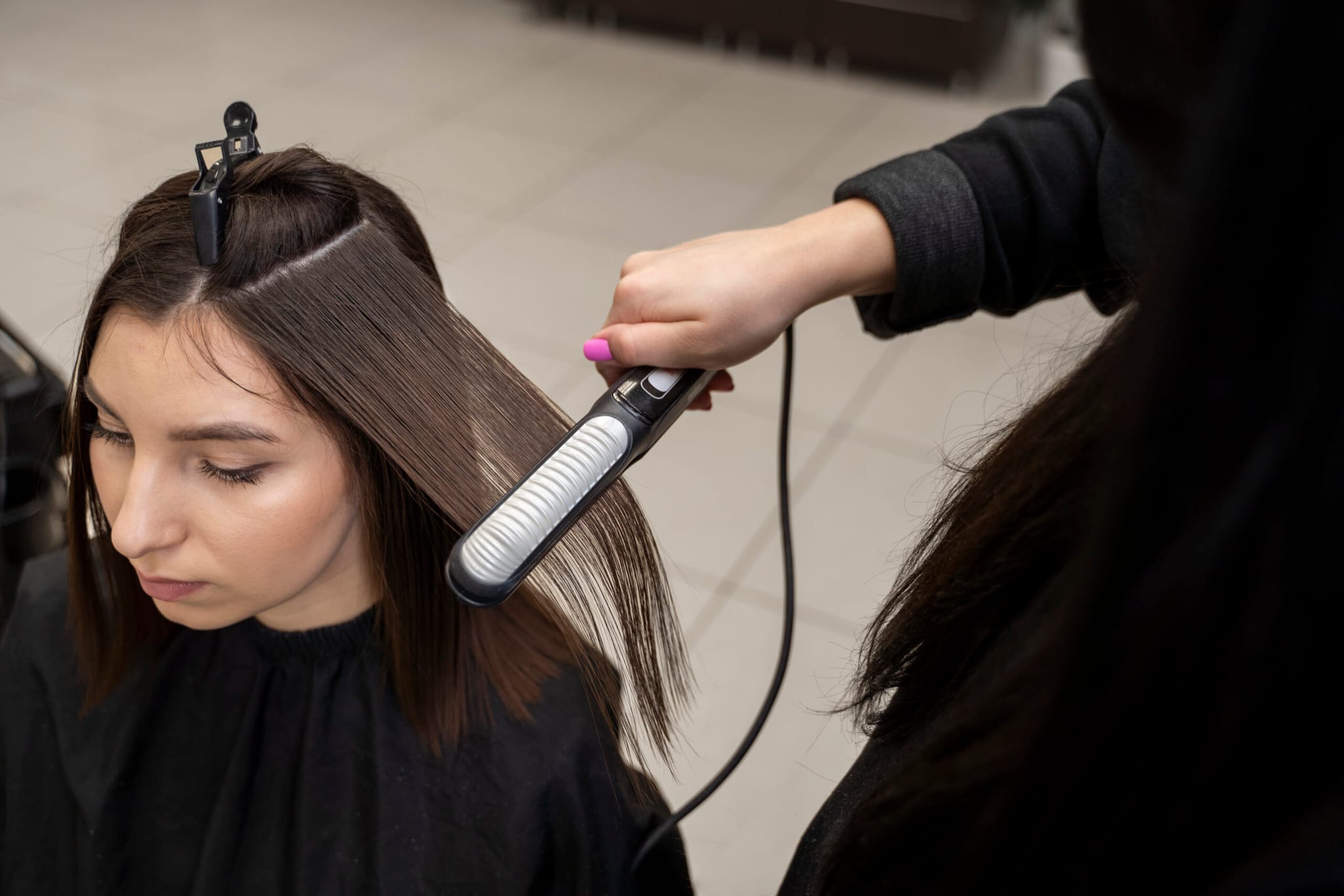 Safe and Effective Brazilian Hair Straightening Services